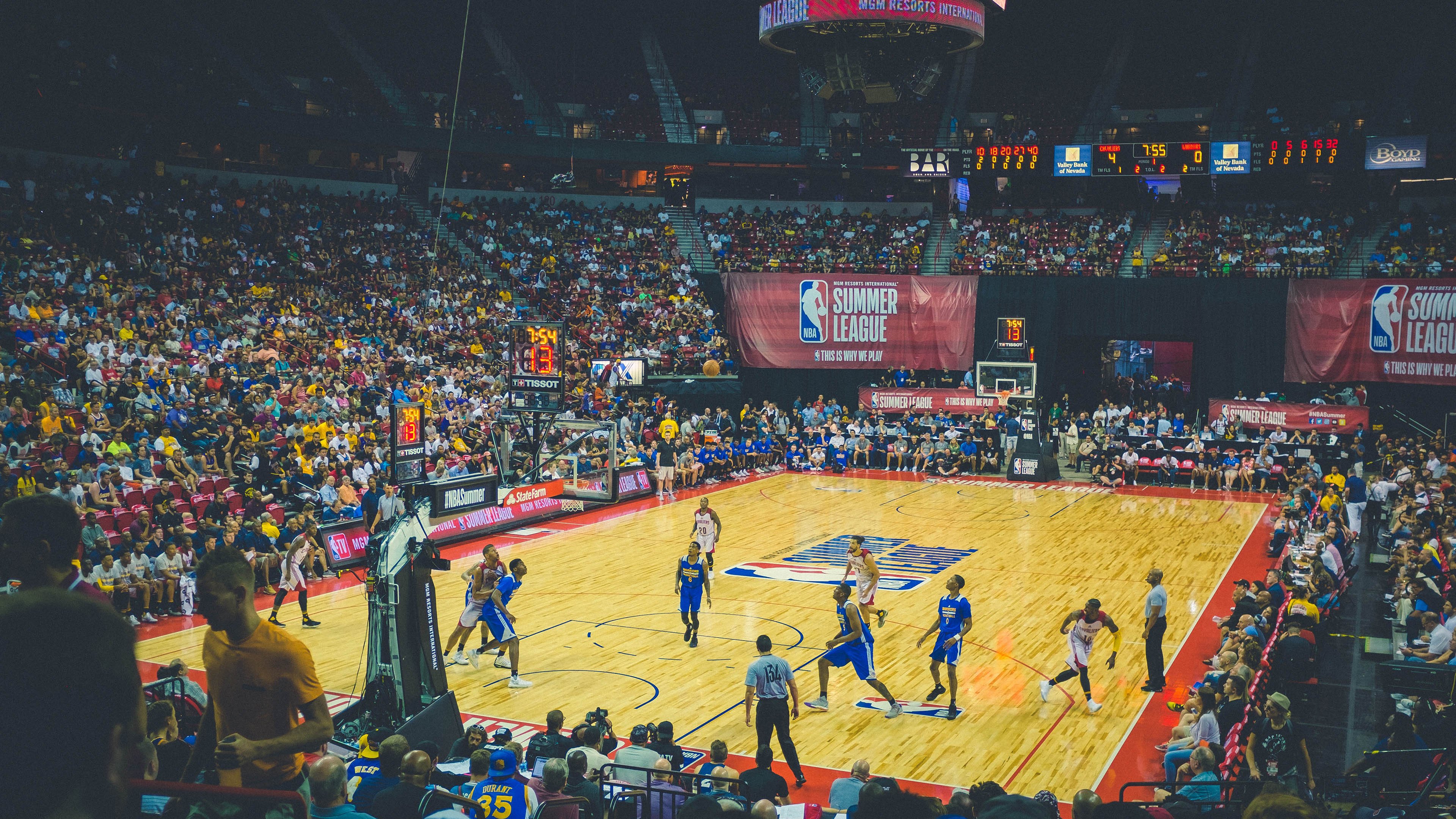 全明星投票结果：为何这几位球员成为焦点？，全明星投票结果公布