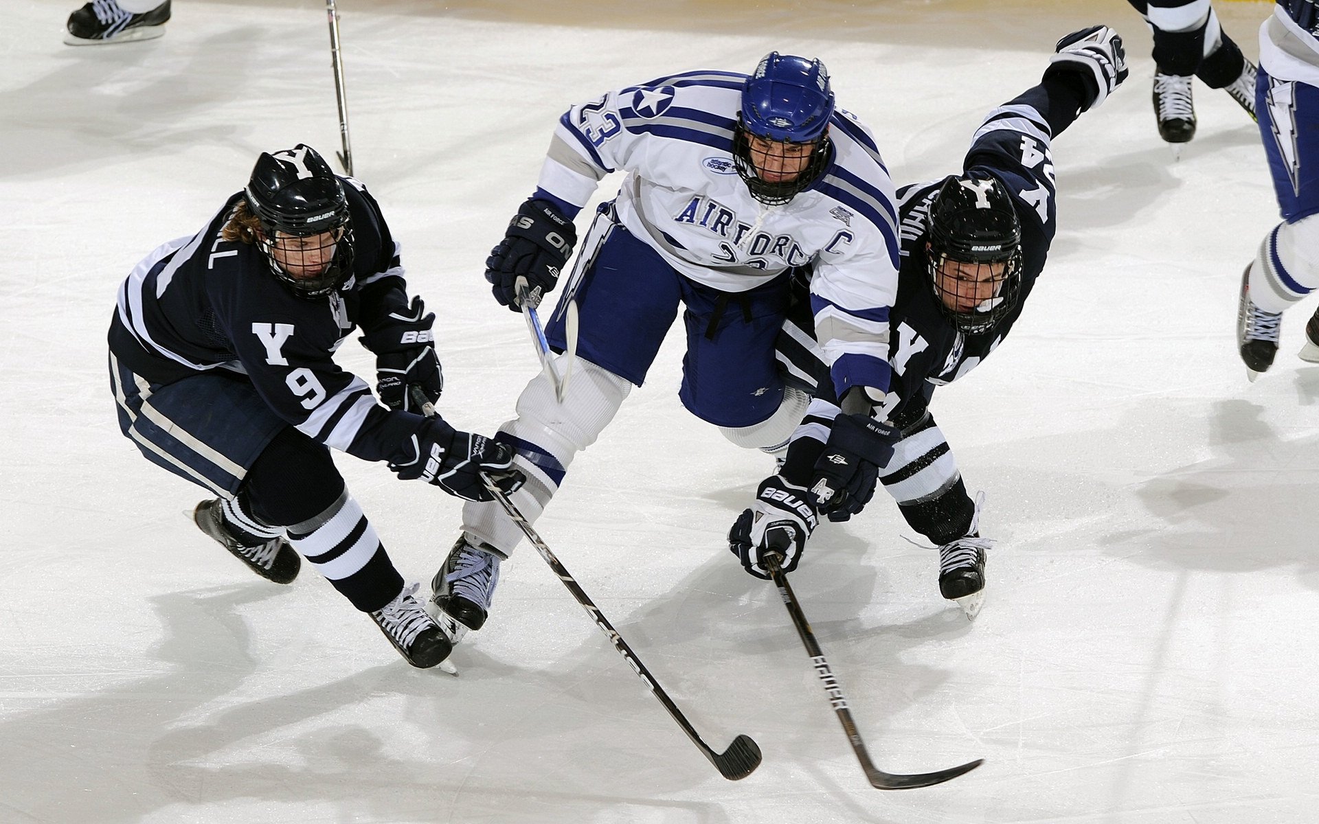 足球主播大赛总决赛吸引数百万围观，足球主播是什么意思